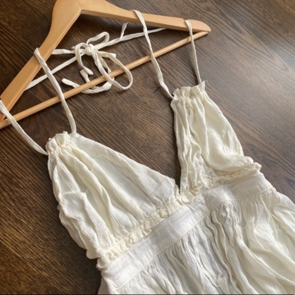 🔹New🔹Distressed Ruffle Boho Halter Dress - Picture 7 of 7